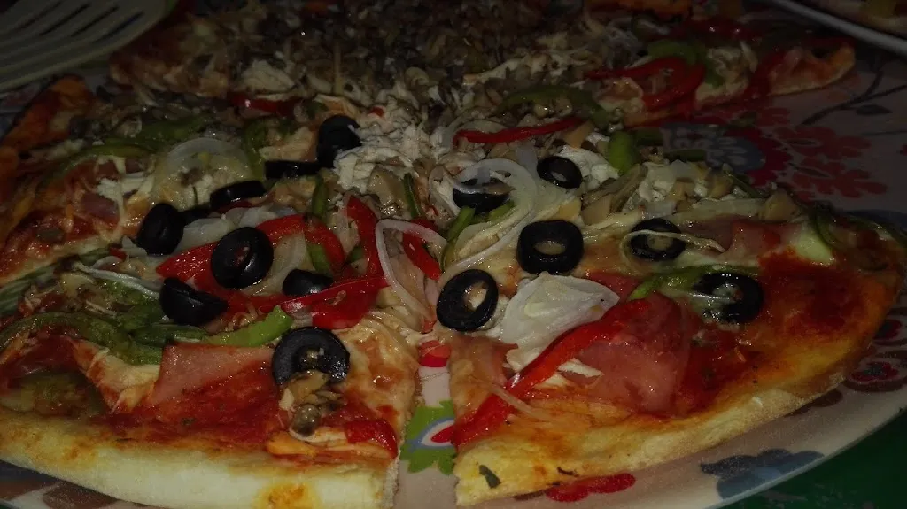 Menu_Nunzios Pizza & Pasta_Santa Marta_image_5