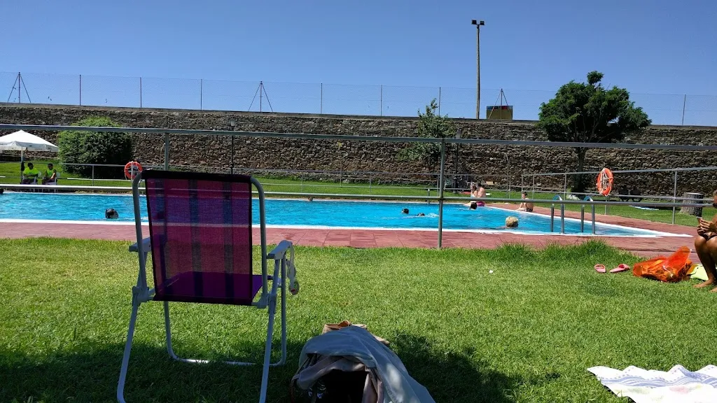 Bar-Restaurante Piscina Municipal_Valle de la Serena_slider_image_2