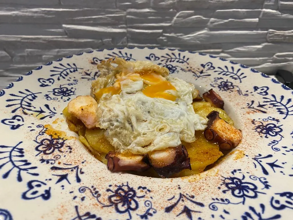 Manuel Hernandez Paniagua_BAR JUSTO_Valverde de Burguillos_recensione