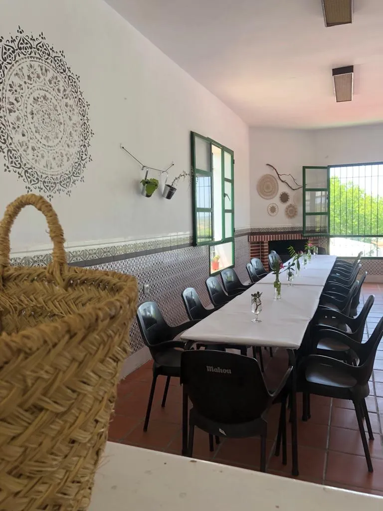 Bar Piscina de Valverde ristorante a Valverde de Burguillos