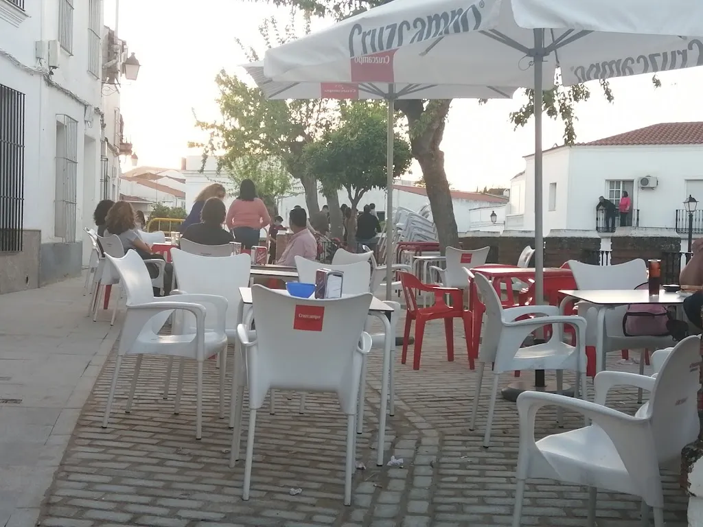 BAR LA BODEGA_Valencia del Ventoso_slider_image_1