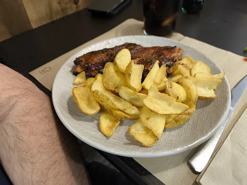 ana turcu_American Ribs_Valdetorres_review