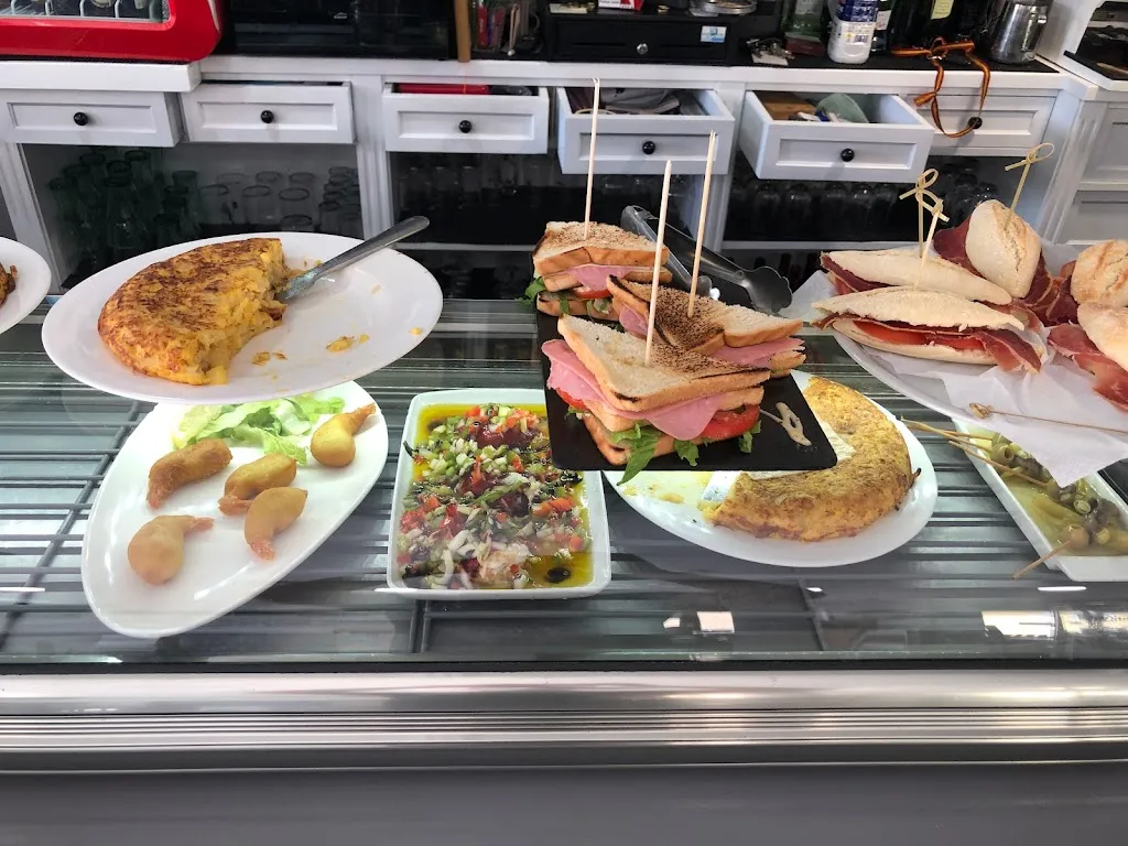 Restaurante de Rodríguez_Villagonzalo_slider_image_2