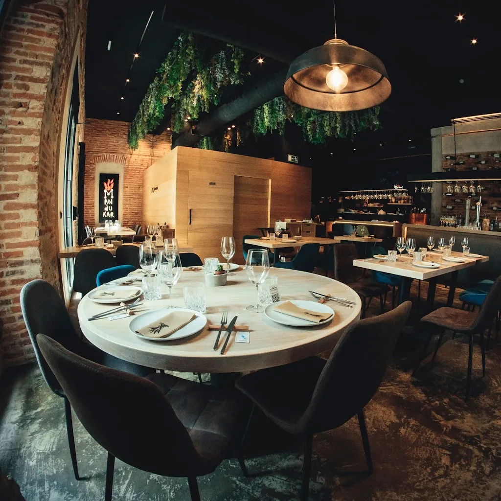 Mandukar_Villanueva de la Serena_slider_image_1