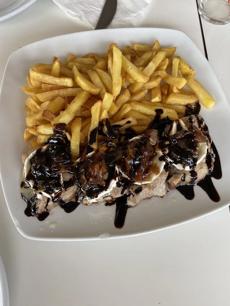 Teresa A_Los Hermanos Restaurante_Valverde de Leganés_review