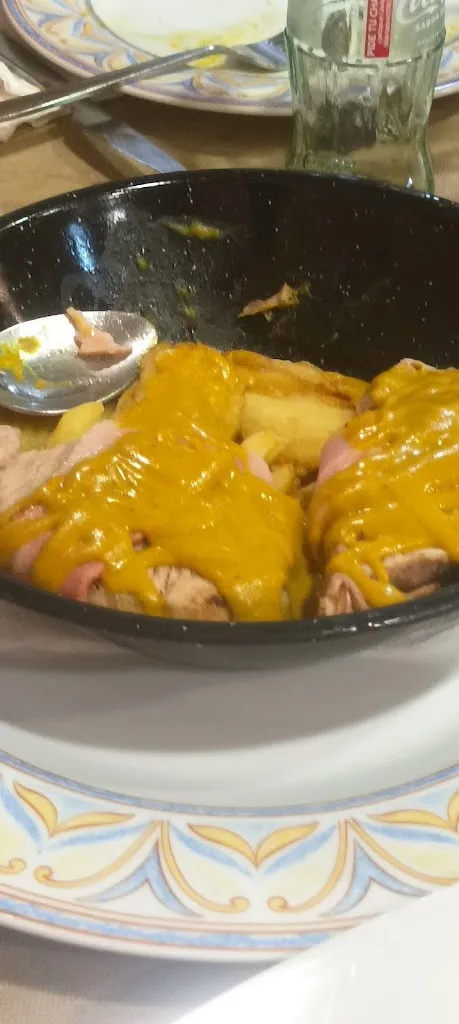 Elena Parrado Gredilla_Hostal El Chiringuito_Valverde de Leganés_review