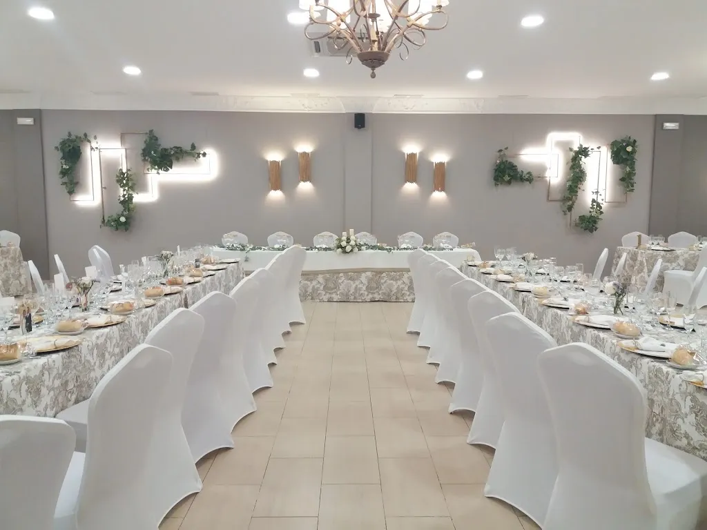 Hostal El Chiringuito restaurant in Valverde de Leganés