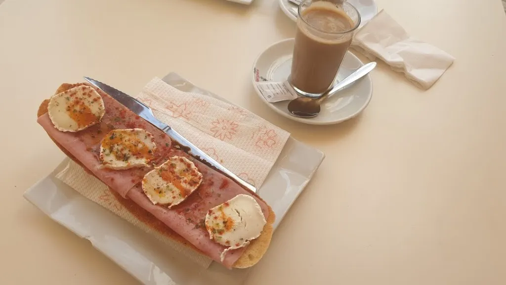 Churrería cafetería Salu_Valverde de Leganés_slider_image_2