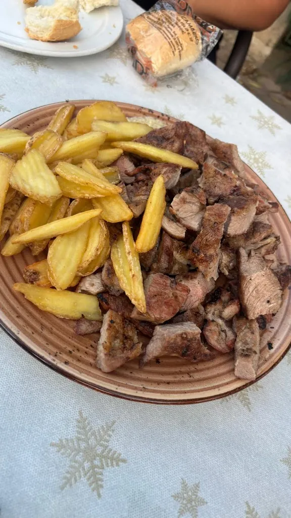 Elena Nunezdiaz_Hostal Restaurante el Chiringuito_Valverde de Leganés_Bewertung