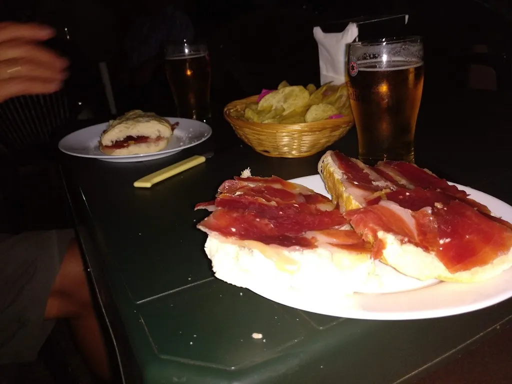 Bar Avenida_Villalba de los Barros_slider_image_2