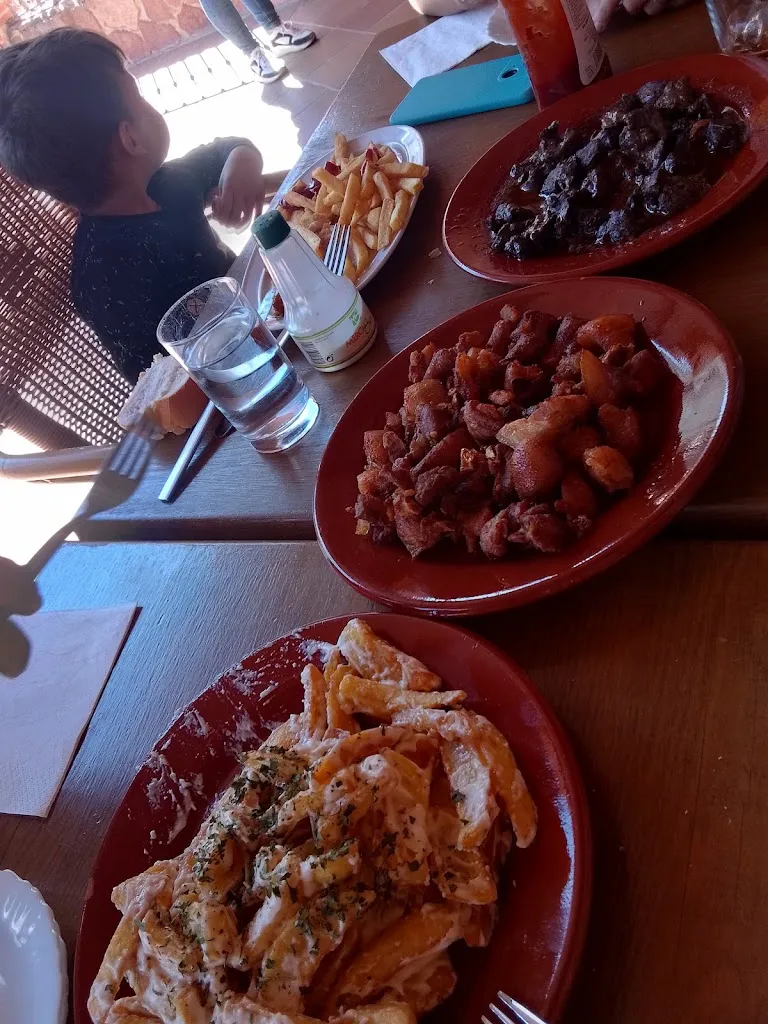 Bar Piscina Andaluz_Villarta de los Montes_slider_image_3