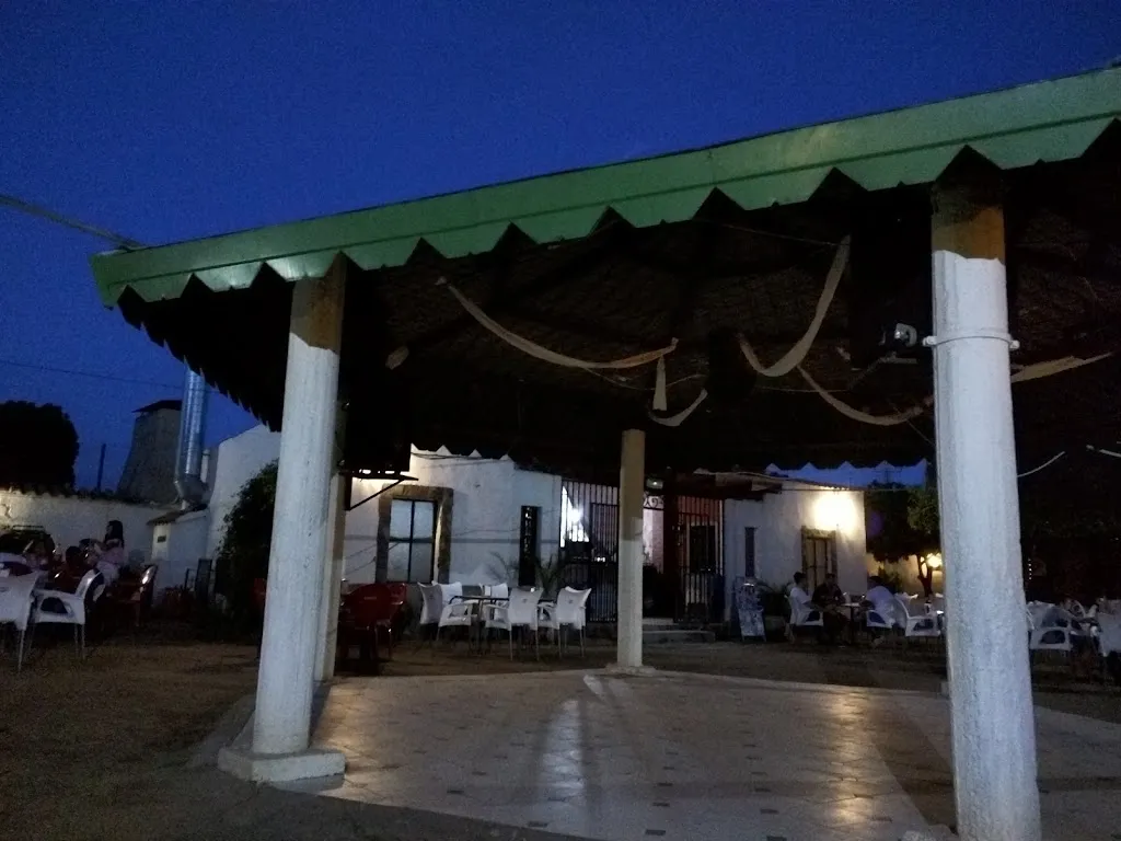 Los Montitos_Villar del Rey_slider_image_3