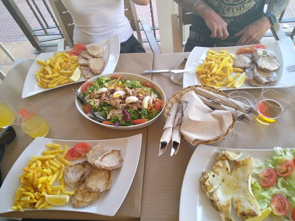 Menu_Café Bar La Esquina_Villanueva del Fresno_image_8