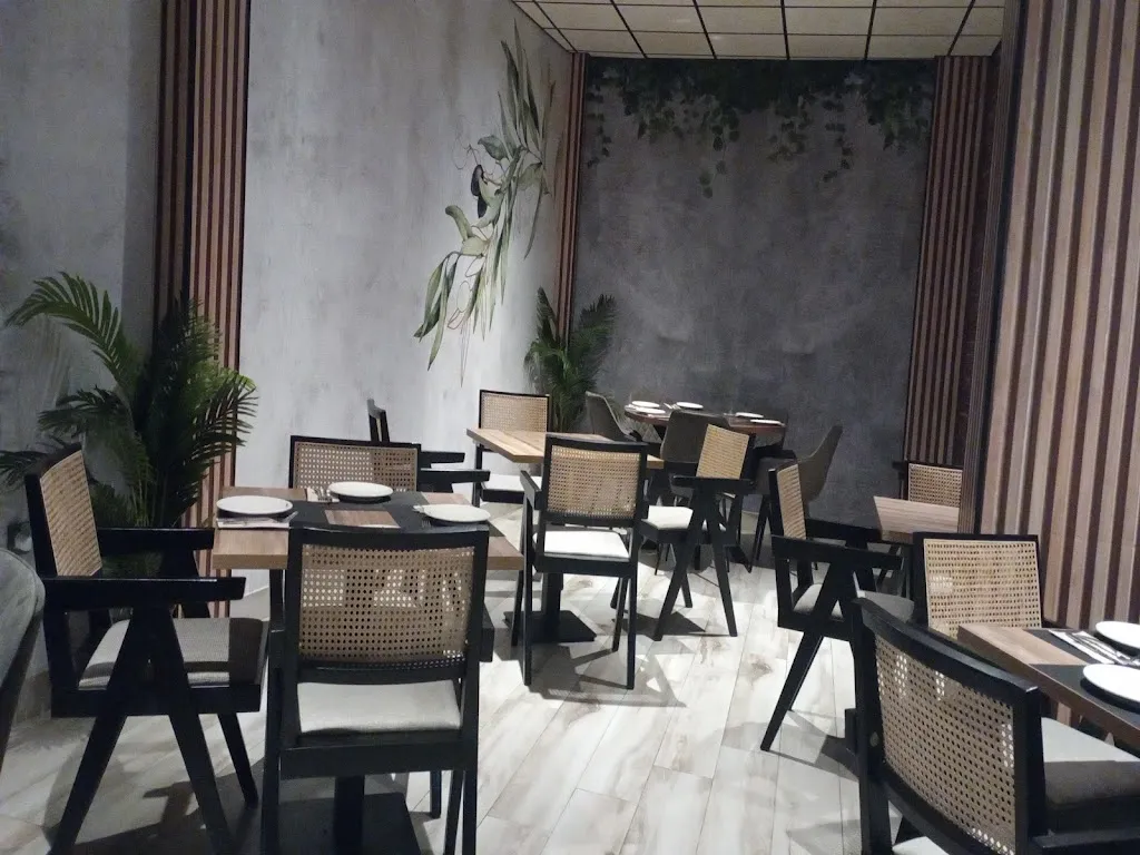 Antonio A. Acosta_Acebuche_Villanueva del Fresno_review