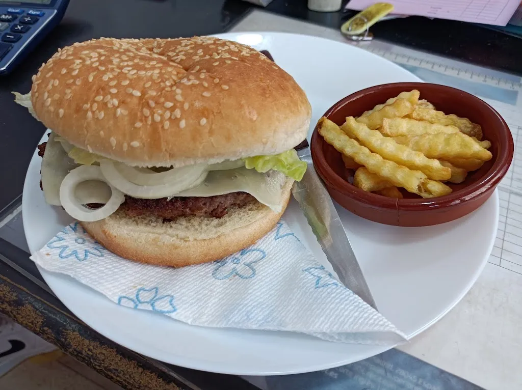 Menu_Cafetería Restaurante 2001_Villanueva del Fresno_image_2