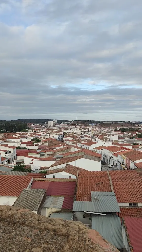 Restos del Castillo de Villanueva del Fresno_Villanueva del Fresno_slider_image_3