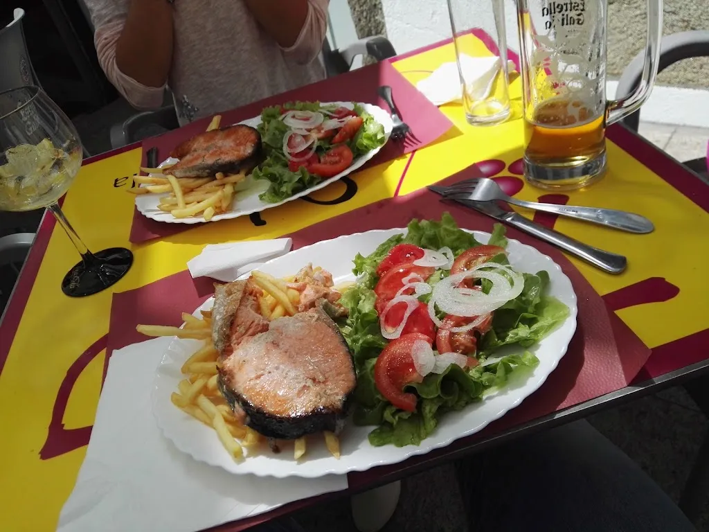 Maximilian Scharonow_Duas Ruas bodeguilla_Melide_recensione