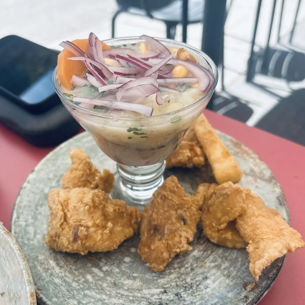 Alona Sviatyna_LA CHAMBA Sangucheria Peruana_Zarza La_review