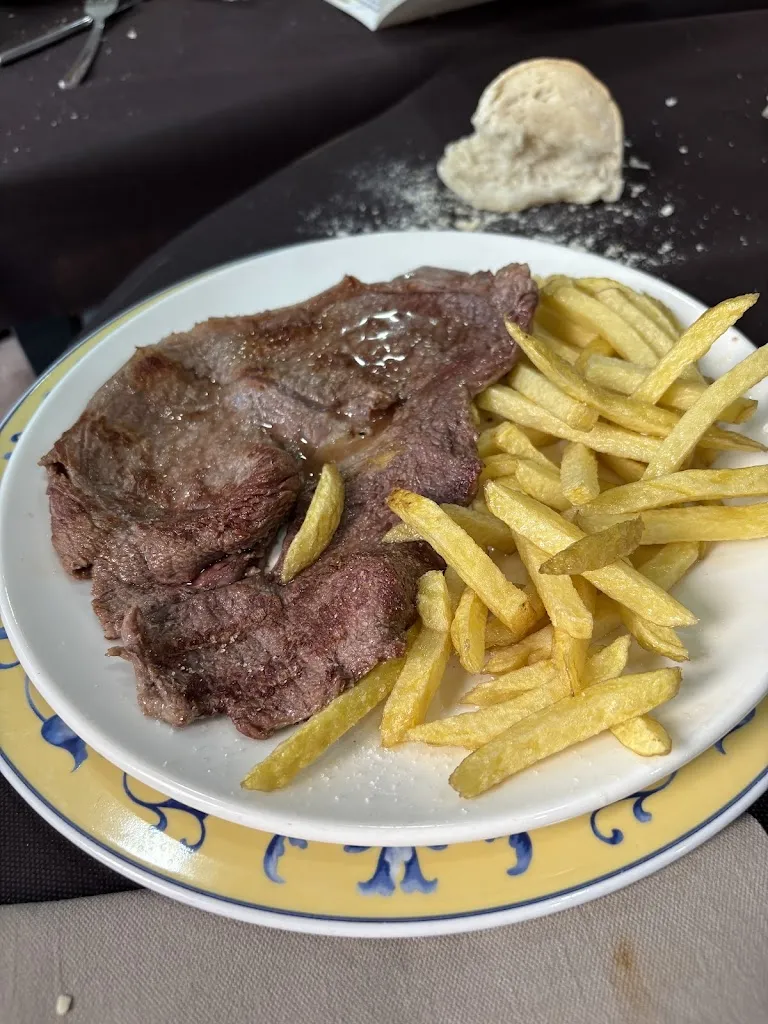 Bar Restaurante Casa Julio_Zalamea de la Serena_slider_image_3