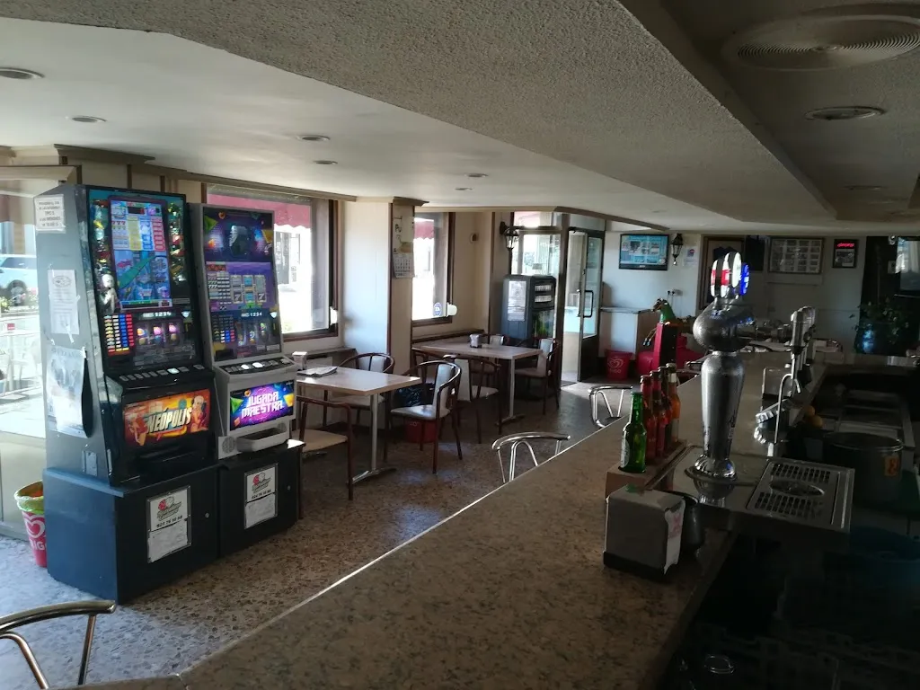 Café-Bar Molino Rojo_Zalamea de la Serena_slider_image_1