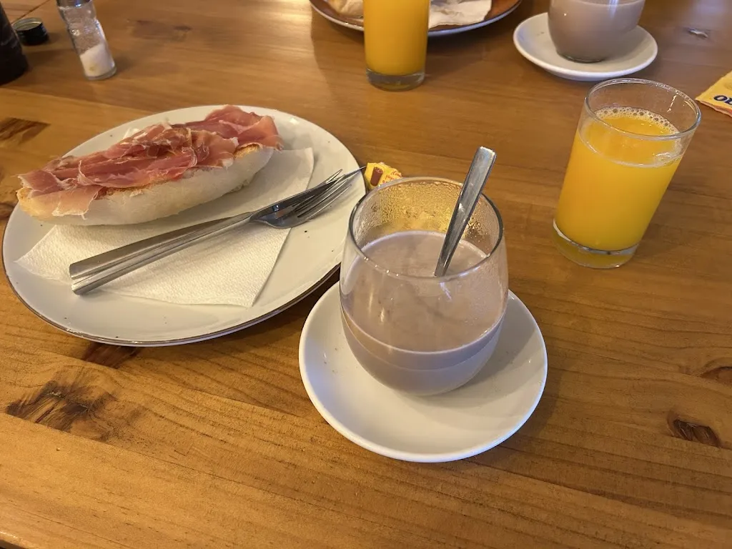 Víctor Manuel Rincón_Restaurante ADEREZO_Zarza-Capilla_review