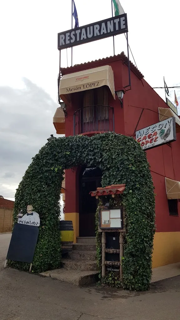 Bar Casa López_Zarza-Capilla_slider_image_1