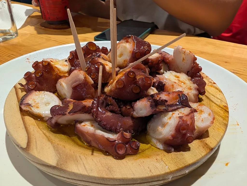 Pulpería Ezequiel_Melide_slider_image_3