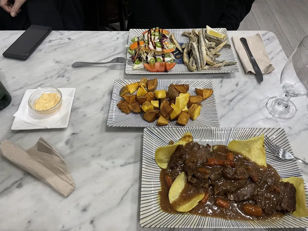 Kike Roig_Bar La Plaça | Ca La Pepita_Aiguafreda_review