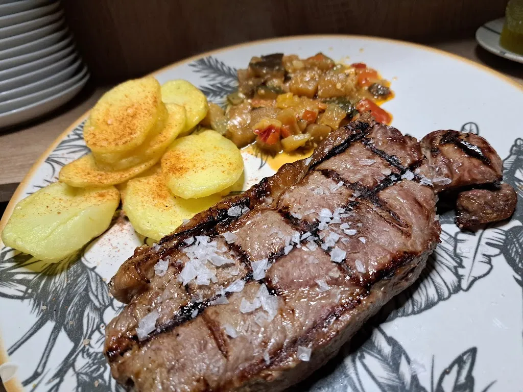 Restaurante El Nido_Aguilar de Segarra_slider_image_3