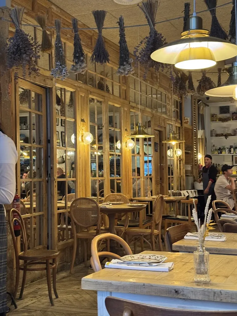 Mary Msclx_Perro y la Galleta - Restaurant_Amés_review