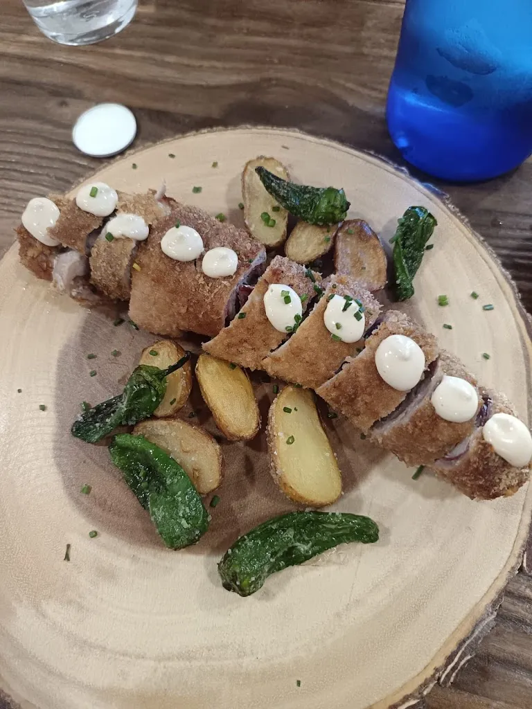 Maria_U-Mami Gastrobar_Aguilar de Segarra_review