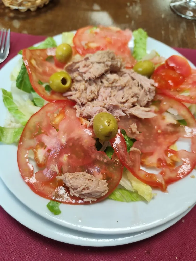 Manuel Jesua De Asis_Restaurante El Burgalés_Aguilar de Segarra_review