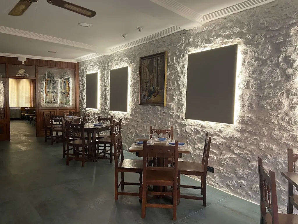 Restaurante El Burgalés restaurant in Aguilar de Segarra
