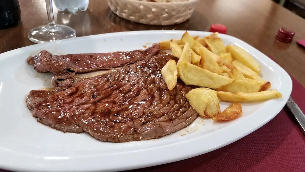 Restaurante El Burgalés_Aguilar de Segarra_slider_image_2