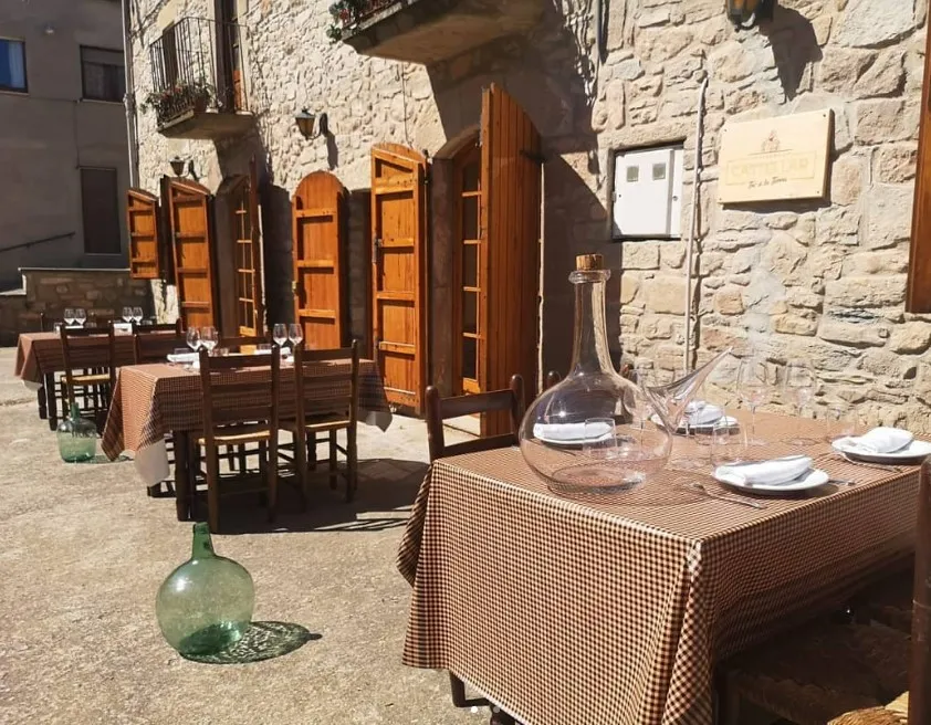 Bar Restaurant Castellar restaurant in Aguilar de Segarra