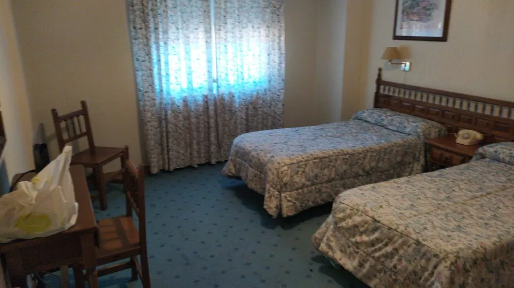 Hotel Restaurante Villa de Aguilar_Aguilar de Segarra_slider_image_2