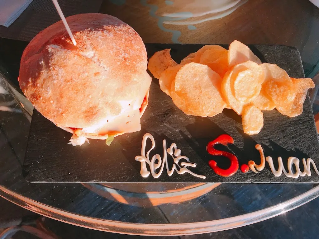 Restaurante El Chili_Aguilar de Segarra_slider_image_2