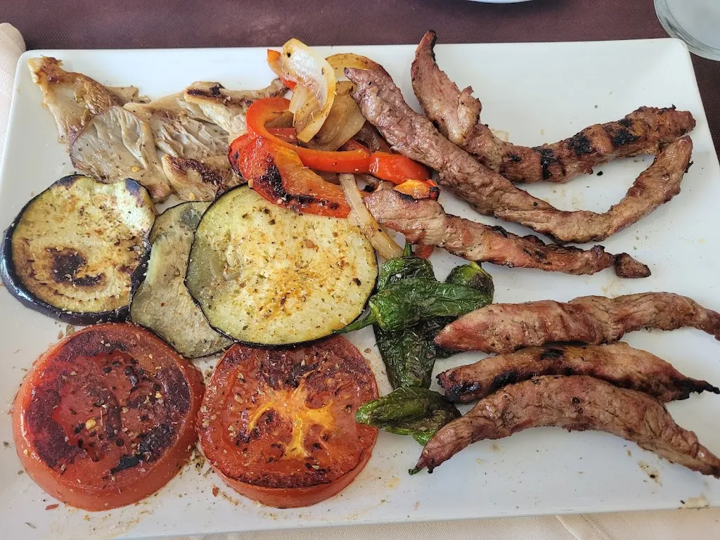 Menu_Angela Cafe_Aguilar de Segarra_image_3