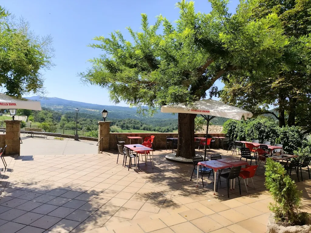 El Casino restaurant in Alpens