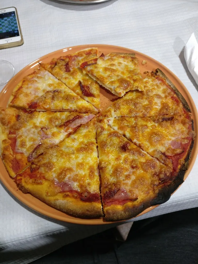 Jack Carr_Pizzería Xoldra_Melide_review