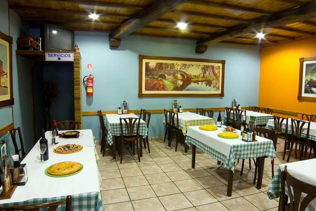 Pizzería Xoldra restaurant in Melide