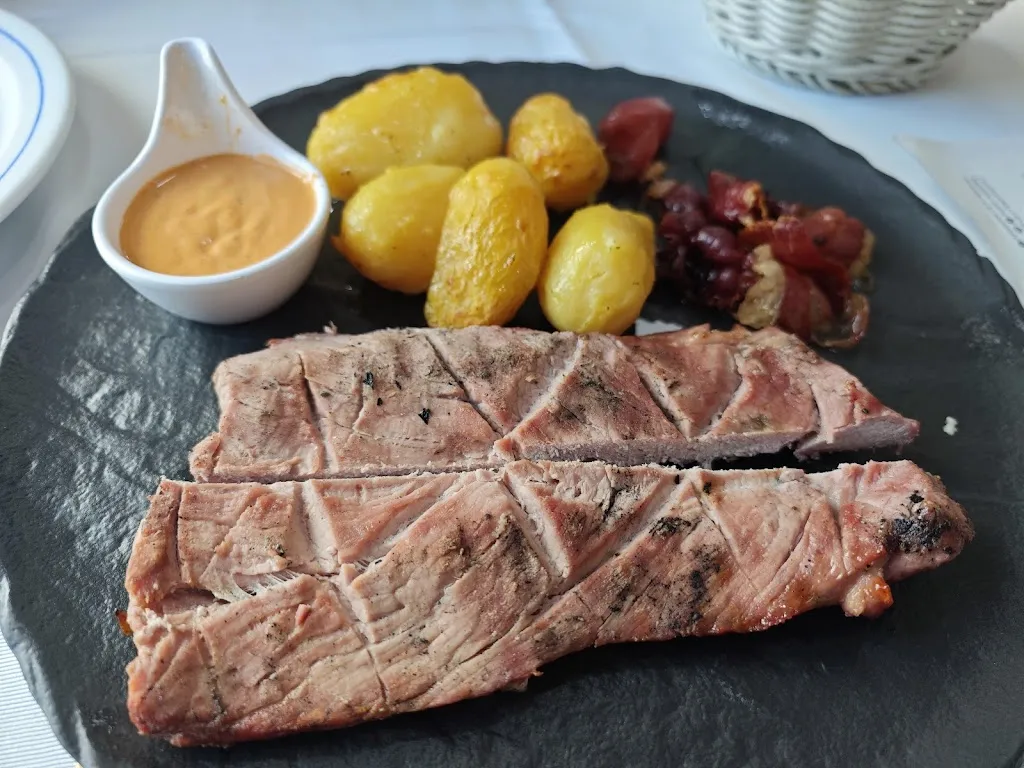 Restaurante El Figón - La Gran Familia_Villafranca de los Barros_slider_image_3