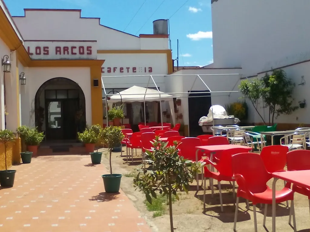RESTAURANTE SALONES DE BODA VILLAFRANCA DE LOS BARROS LOS ARCOS ristorante a Villafranca de los Barros