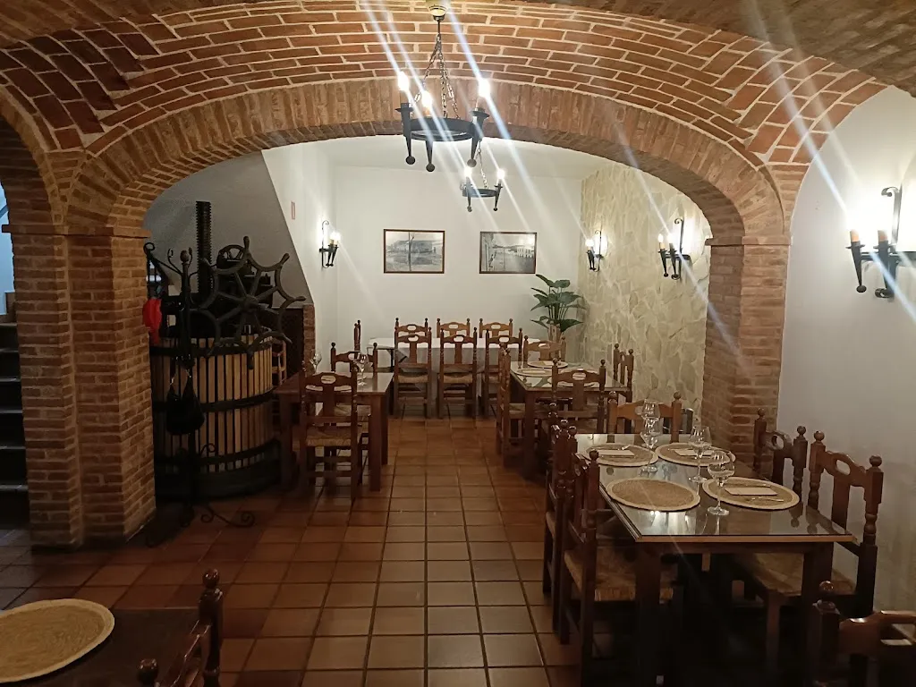 La Bodeguita Restaurante Hotel Diana_Villafranca de los Barros_slider_image_2