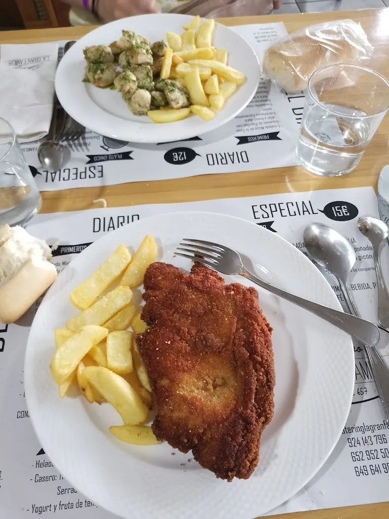 Menu_Área de Servicio Cepsa La Gran Familia_Villafranca de los Barros_image_9