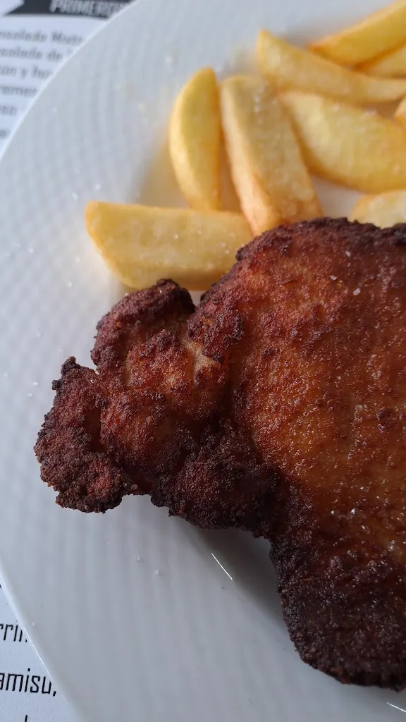 Área de Servicio Cepsa La Gran Familia_Villafranca de los Barros_slider_image_2