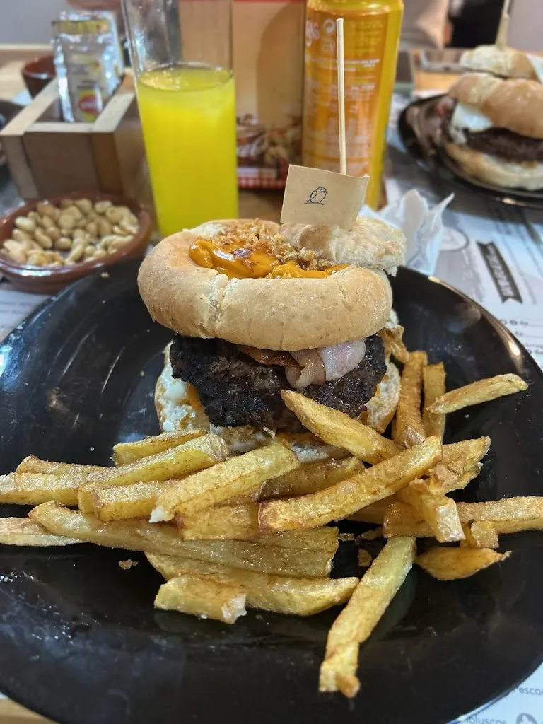 Burger El BÚHO_Villafranca de los Barros_slider_image_2