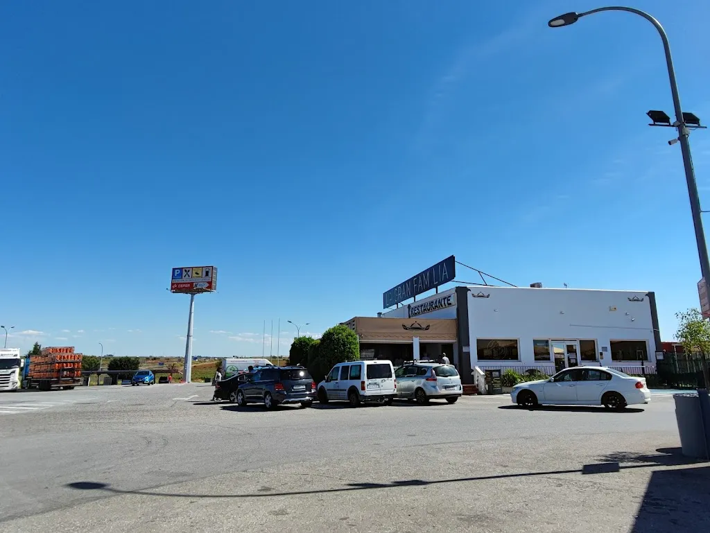 Gasolinera Cepsa - Comidas_Villafranca de los Barros_slider_image_2