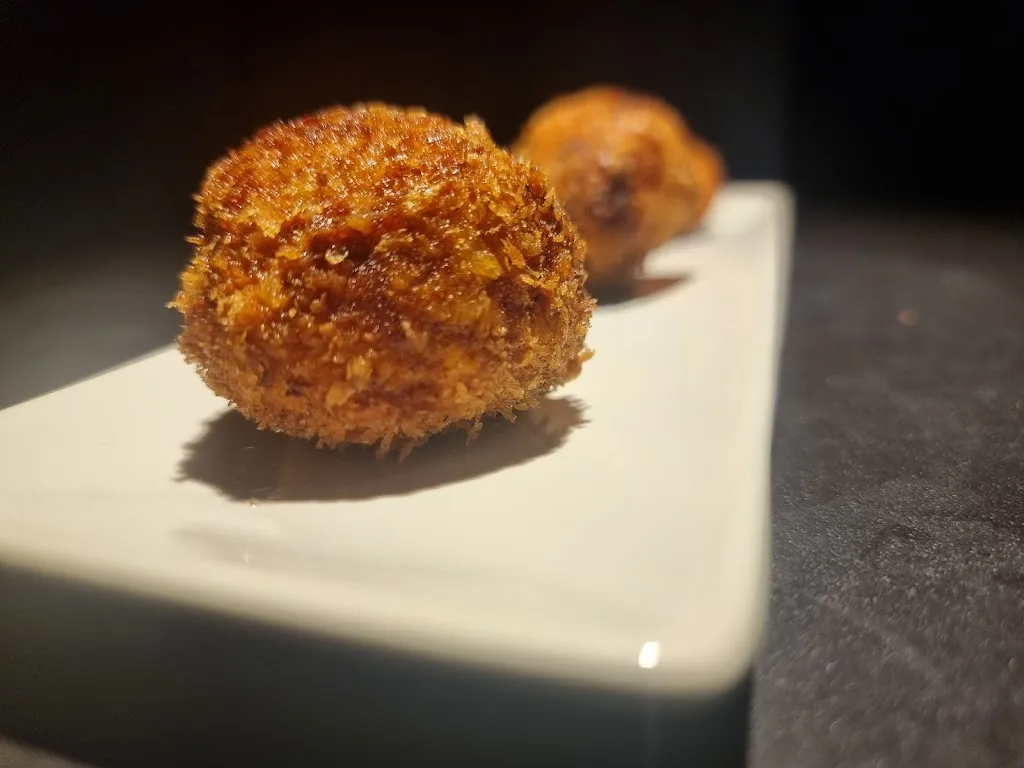 Tapasia Restobar_Abrera_slider_image_2