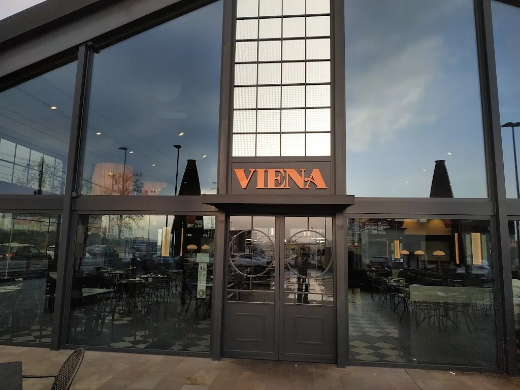 Viena restaurant in Abrera